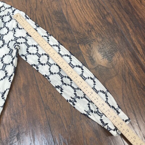 LOFT Top XS Ivory Navy Blue Textured Lightweight Cotton Popover Blouse Women's - Picture 11 of 13